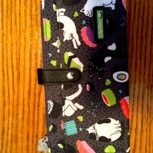 Lily Bloom wallet. Neon green interior.